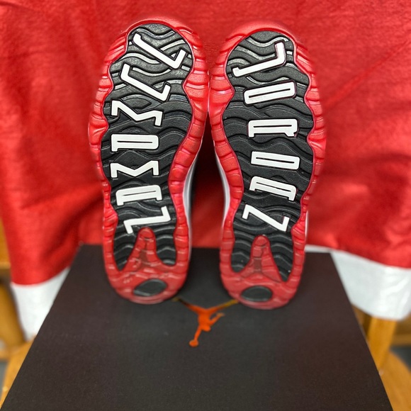 Jordan 11 Retro Bred (PS) - Picture 8 of 8